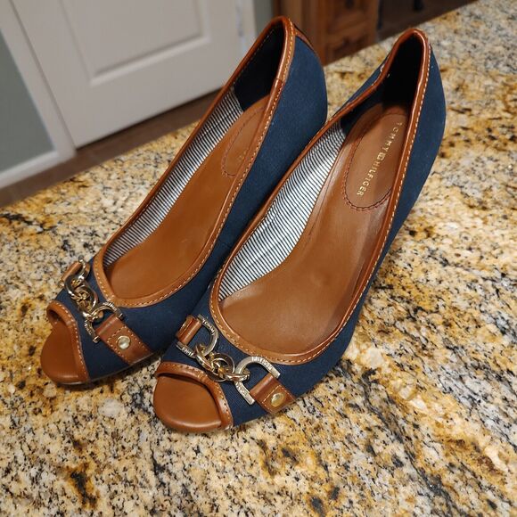 Tommy Hilfiger Tawnisha Peep Toe Canvas Cork Wedge Heels Blue Women's Sz 5.5 - Picture 2 of 10